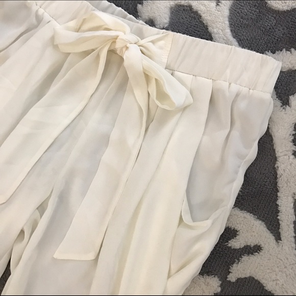 ❗️CLEARANCE❗️ - Picture 4 of 4